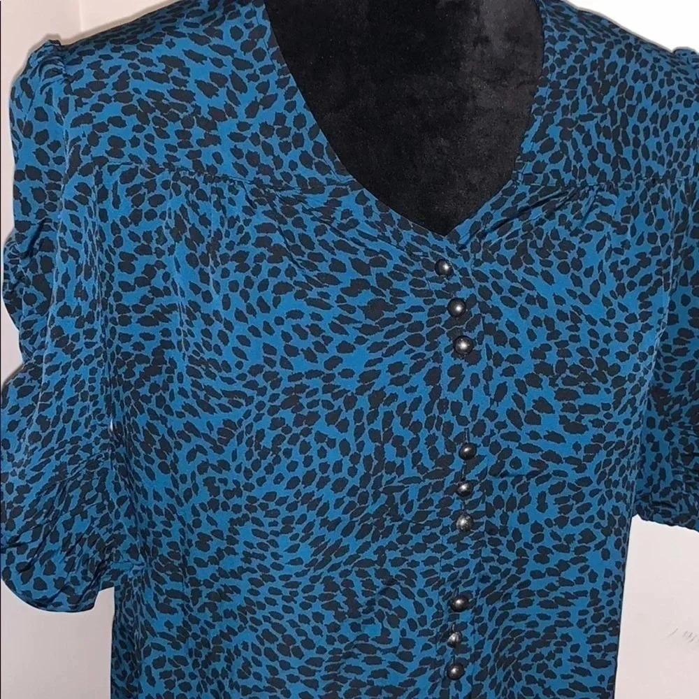 Dolce Vita DV Blue Animal Print Blouse S